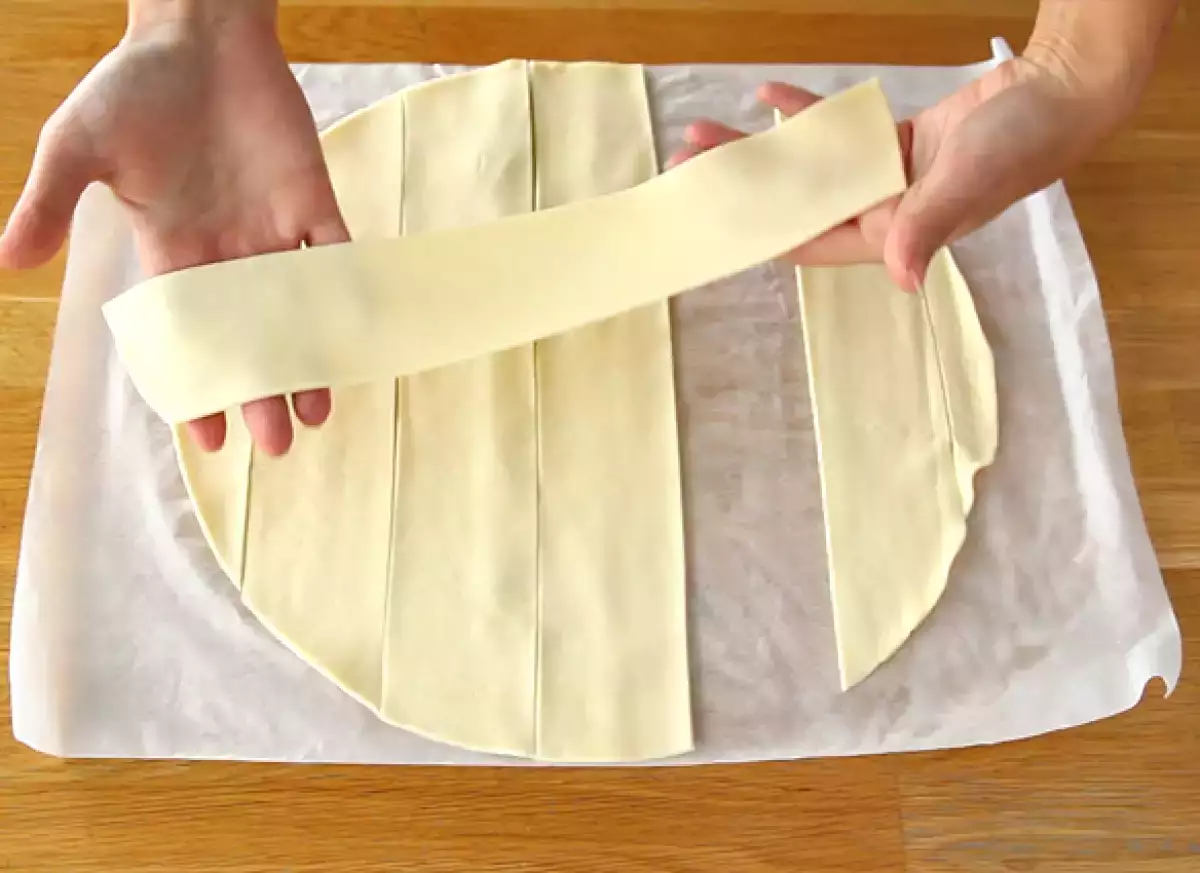 Vaihe 2: Leivonnaiskaistaleet ja hillokerros