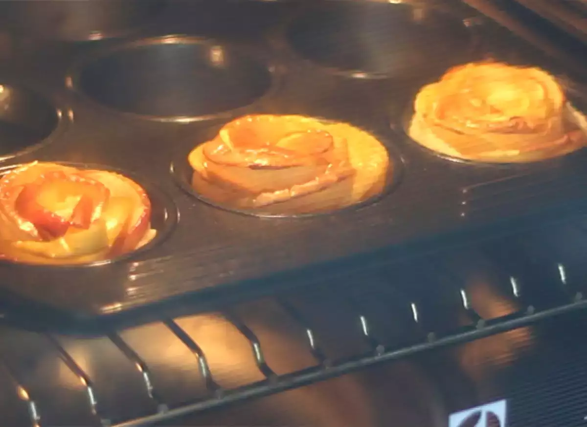 Vaihe 5: Muottiin ja uuniin.