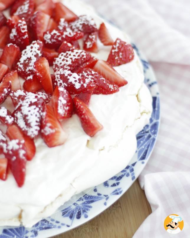 Mansikka Pavlova