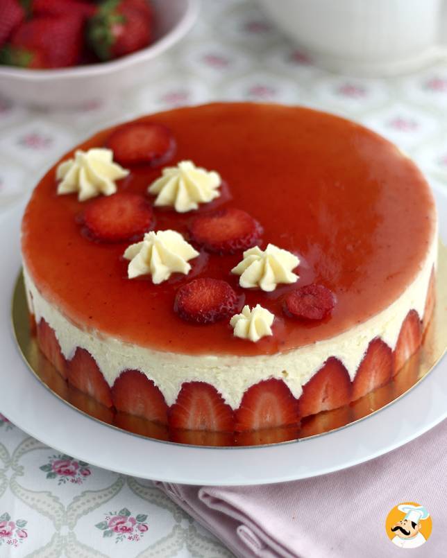 Fraisier, täydellinen mansikkatorttu kevääseen.