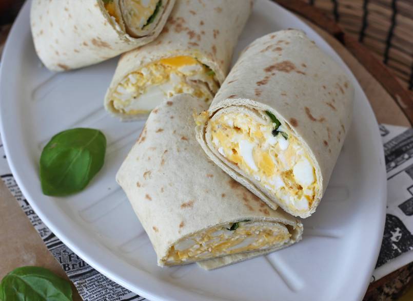 2. Pehmeä kananmuna-feta-wrap