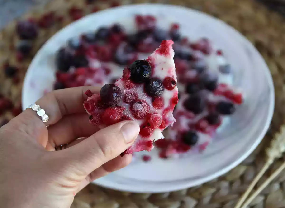 4. Frozen Yoghurt: terveelliset ja jätteenvastaiset jäätelöpatukat.