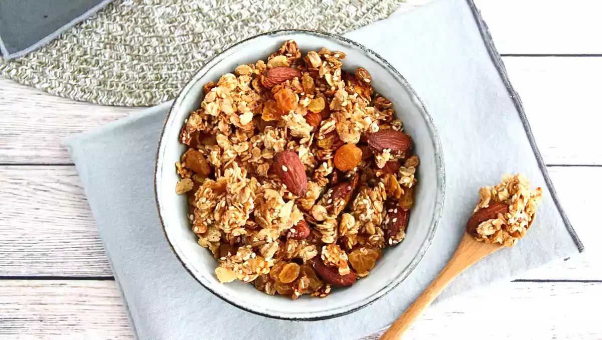 Kotitekoinen granola: (terveellinen) salaisuus aloittaa päivä energisesti ja maukkaasti!