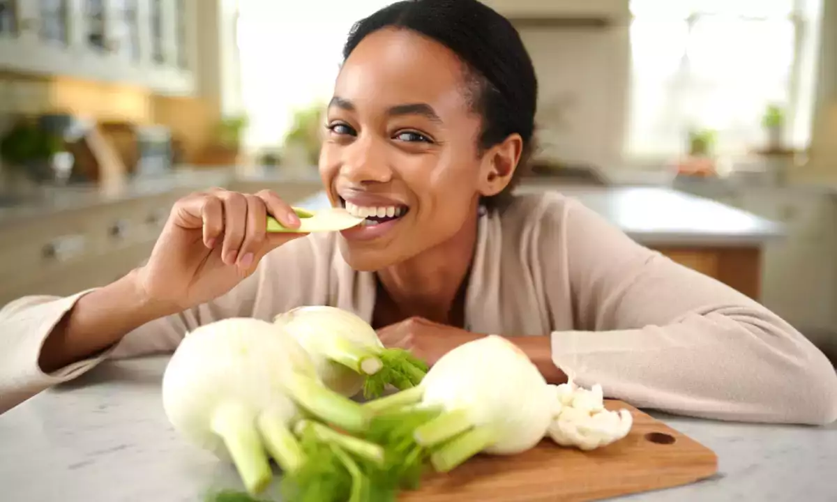 Miksi fenkoli on ihanteellinen loman jälkeen vatsan tyhjentämiseen