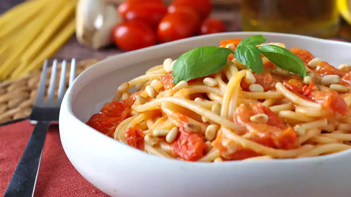 10 ruokalajia, joista et tiedä, miksi ne toimivat, mutta kerron vihdoin, miksi.