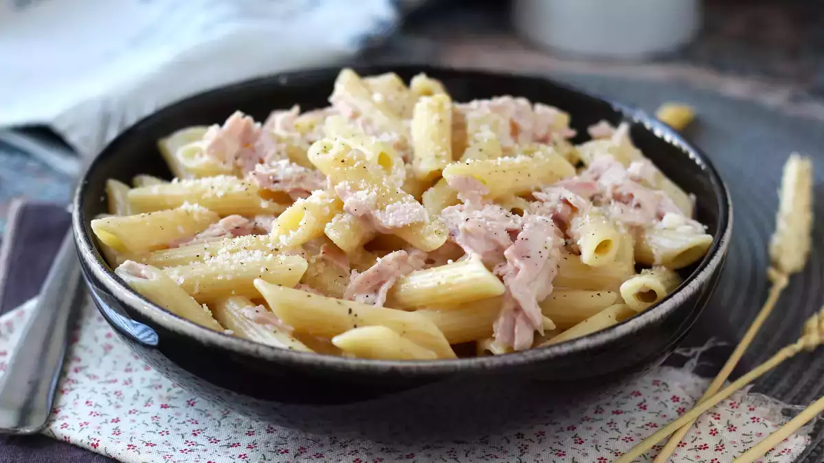 8 hengenpelastavaa reseptiä opiskelijoille: mitä kokata, kun ruokakomero ja jääkaappi ovat lähes tyhjät?