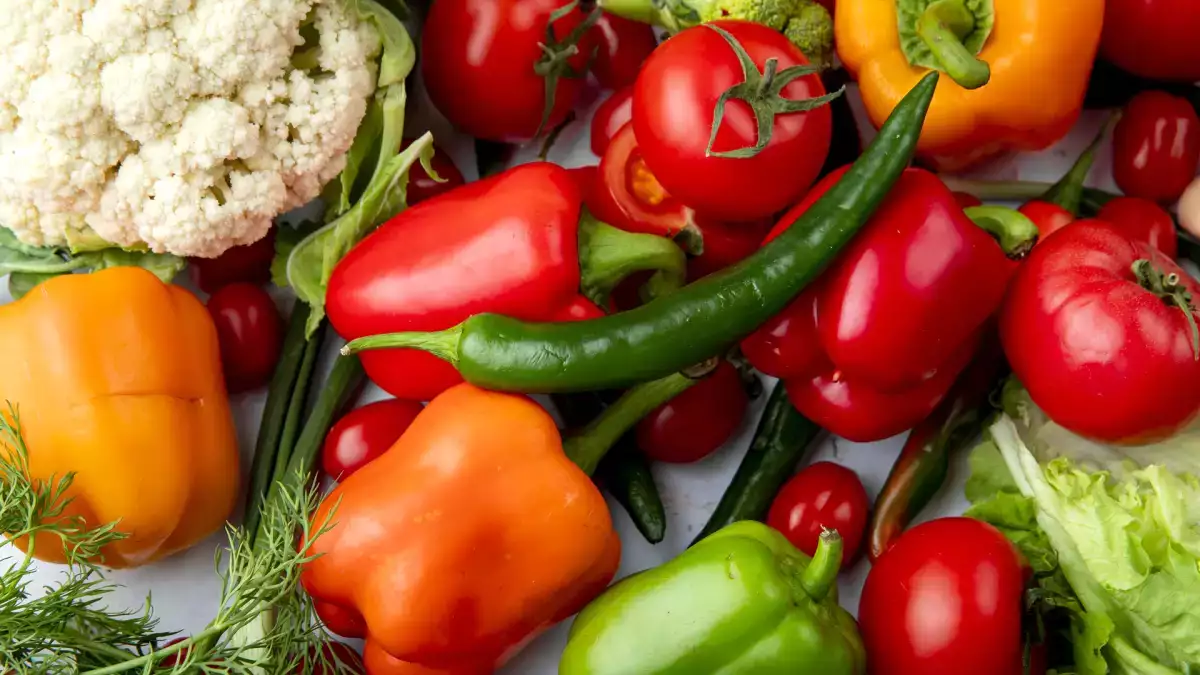 Kuituja on enemmän kuin yksi: miten liukoinen ja liukenematon kuitu eroavat toisistaan ja mitä ne tekevät suolistossasi?