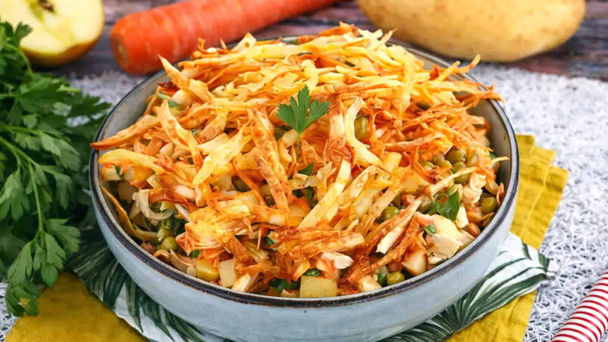 Ei vain kesäksi: 10 terveellistä, nopeaa ja värikästä kevätsalaattia.