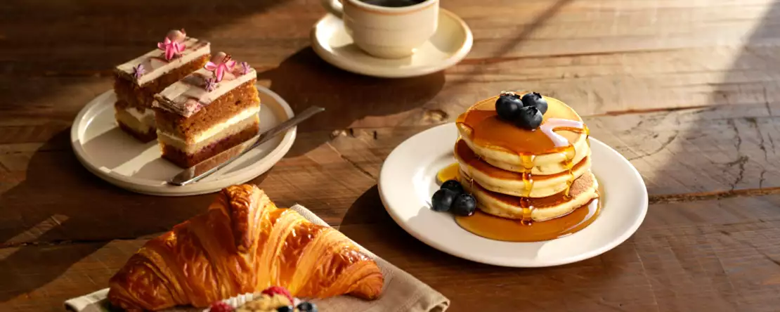 33 täydellistä aamiaiskakkua: täydellinen opas maukkaaseen ja terveelliseen herätykseen