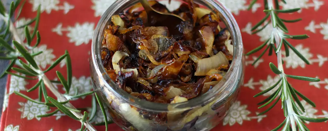 Sipuliconfit: helppoa, edullista ja ihanteellista juhla-aterioihin.