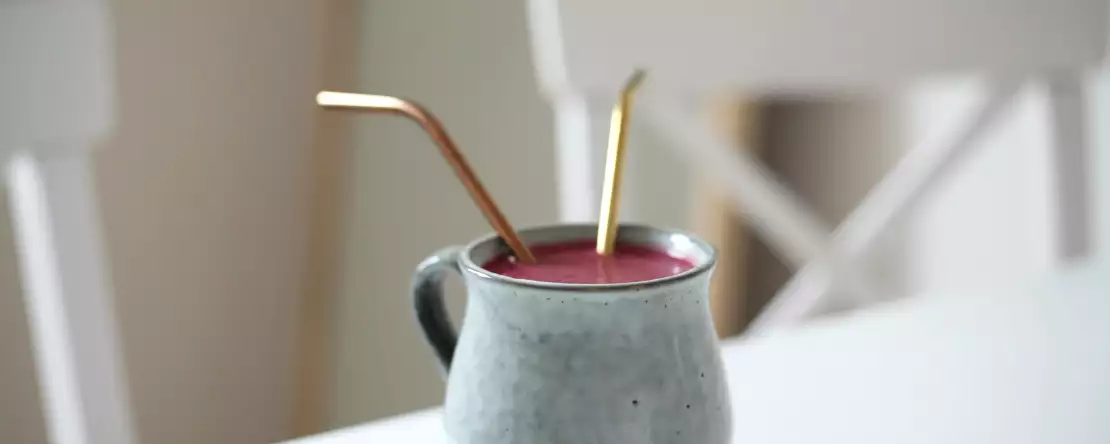 Onko sinulla vaikeuksia nukahtaa yöllä? Lasillinen tätä hedelmämehua ratkaisee univaikeutesi!