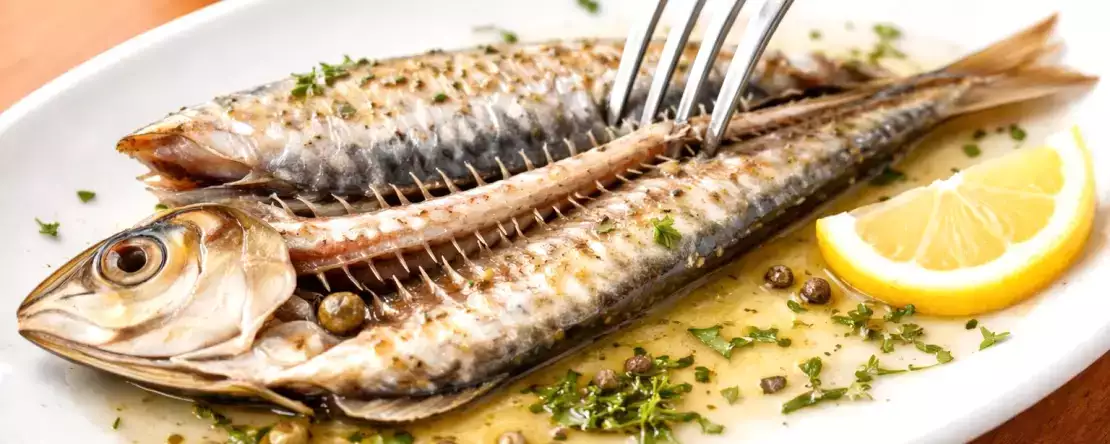 Miten poistaa sardiinin luut purkamatta kalaa ja tuhlaamatta aikaa keittiössä?