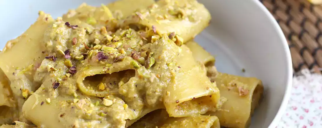 Tämä kermainen pasta valmistetaan ilman kermaa: tulos on uskomaton.