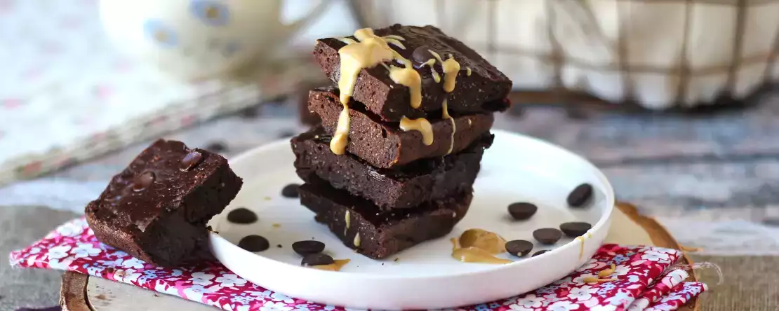 6 reseptiä, joissa käytetään heraa, jotta voit herkutella jättämättä proteiinia väliin