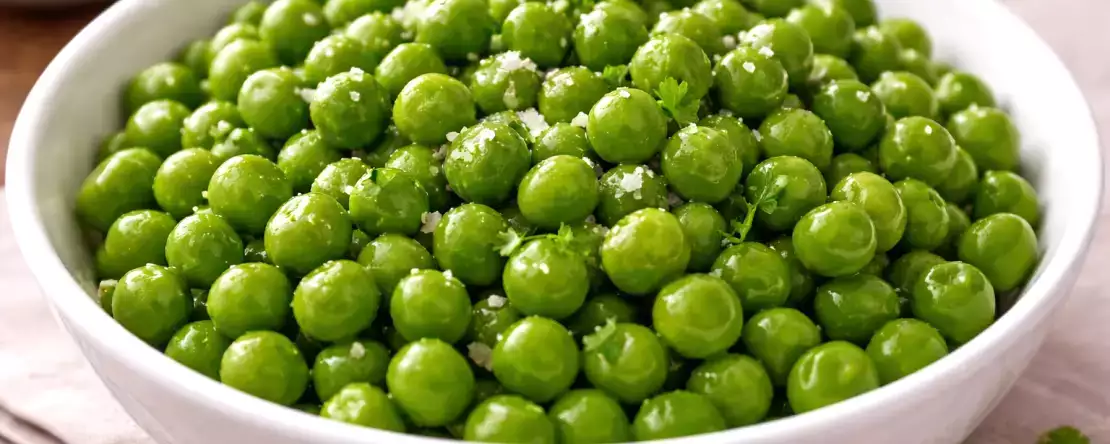 Miten keitän tuoreita herneitä? Vinkkejä, miten ne pysyvät mureina ja vihreinä