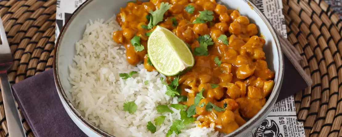 Onko viikkosi liian kiireinen? Nämä 20 reseptiä säilykkeillä voivat ratkaista ateriasi vaivattomasti.