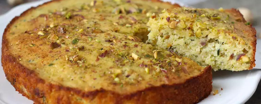 Erittäin kostean ja kevyen kakun salaisuus? Tämä odottamaton ainesosa muuttaa kaiken...