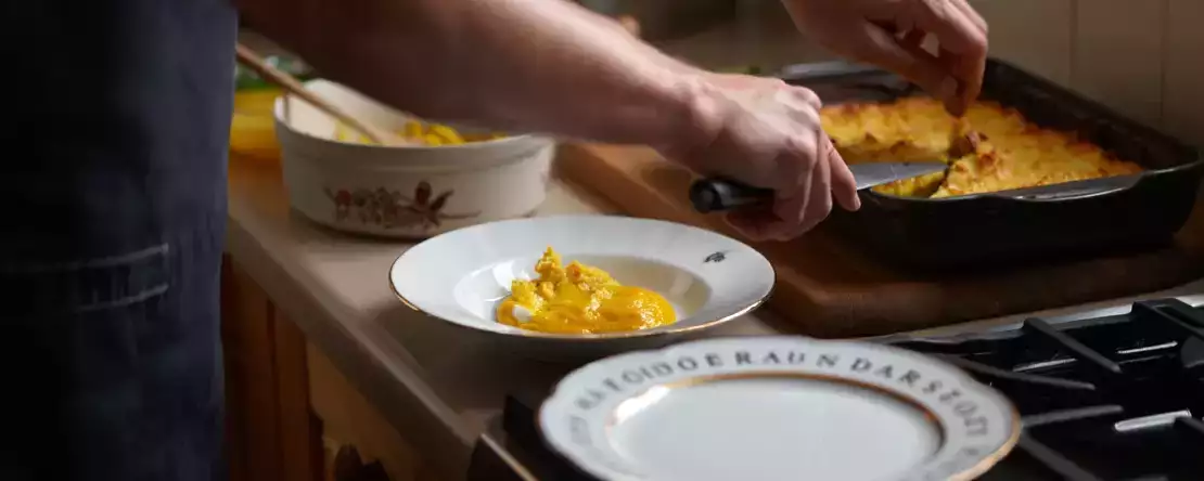 Päivän menu, 26. huhtikuuta: herkullisia munaveneitä, bataattigratiinia ja Génoise-kakkua