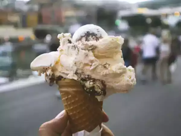Gelato vs. jäätelö: mikä erottaa nämä kaksi ja kumpi on terveellisempää?