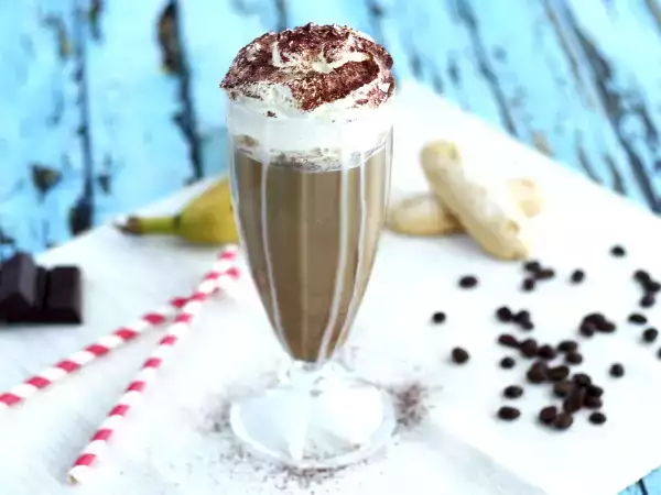 8 virkistävää smoothieta, jotka pelastavat jokaisen kesäisen iltapäivän