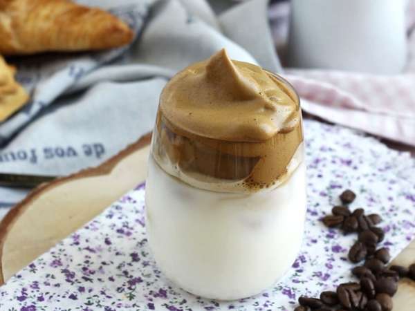 Kylmän keittämisen kahvireseptit kesäksi: frappuccinosta affogatoon, helppoja ja omaperäisiä ideoita