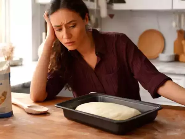 Miksi leipätaikinani ei nouse kylmässä (ja 5 yksinkertaista temppua, jotka toimivat)?