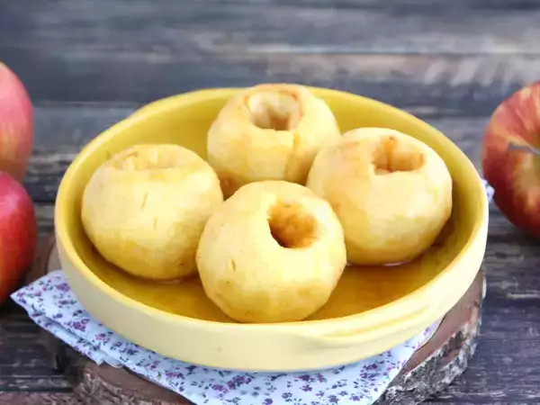 Raaka vai paistettu omena? Tämä yksinkertainen valinta voi vaikuttaa mielialaan, kylläisyyteen ja jopa verensokeriin.