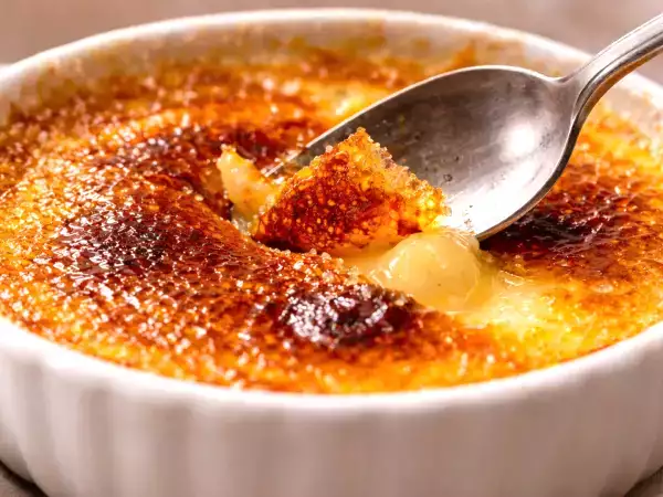 7 ranskalaista makeista, joita sinun pitäisi kokeilla ainakin kerran elämässäsi, ja niiden klassisimmat reseptit