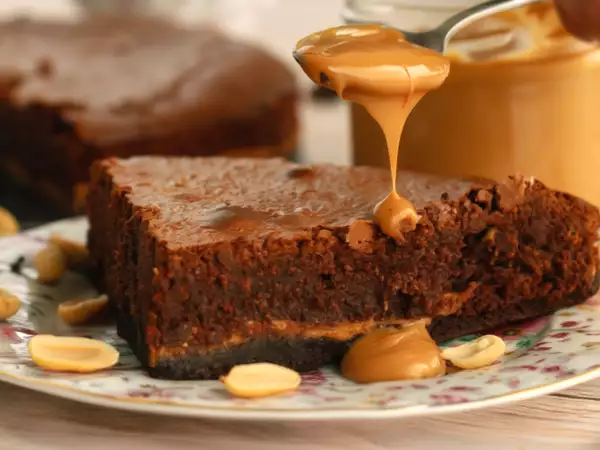 16 reseptiä, joissa on maapähkinöitä, jotka muuttavat ruoanlaittotapasi (ja yllättävät ne, jotka kokeilevat niitä).