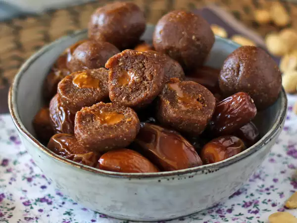 10 reseptiä ilman lisättyä sokeria: kevyitä jälkiruokia, jotka eivät tunnu kevyiltä