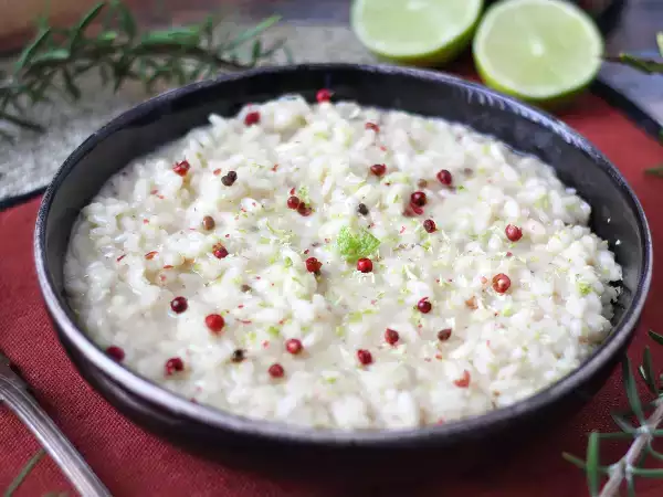 Ystävänpäivä pöydässä: 11 hienostunutta ensimmäistä kurssia romanttiseen illalliseen ilman virheitä