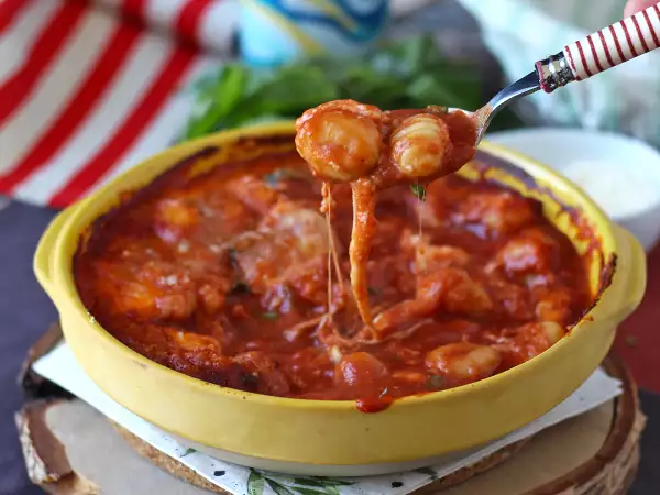 12 täydellistä leivottua ruokaa perheviikonloppua varten