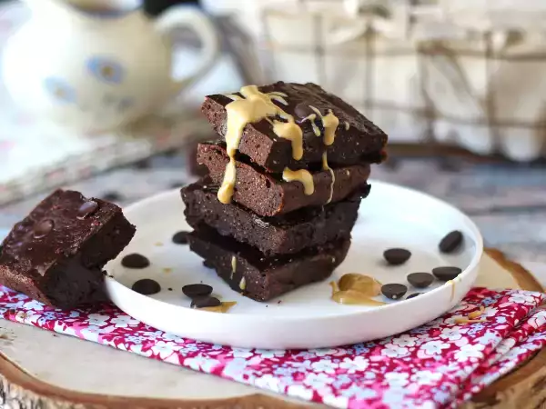 6 reseptiä, joissa käytetään heraa, jotta voit herkutella jättämättä proteiinia väliin