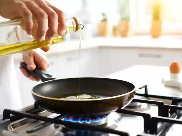 Mitkä öljyt ovat parhaita terveydellesi? Yksinkertainen opas oikean valinnan tekemiseen