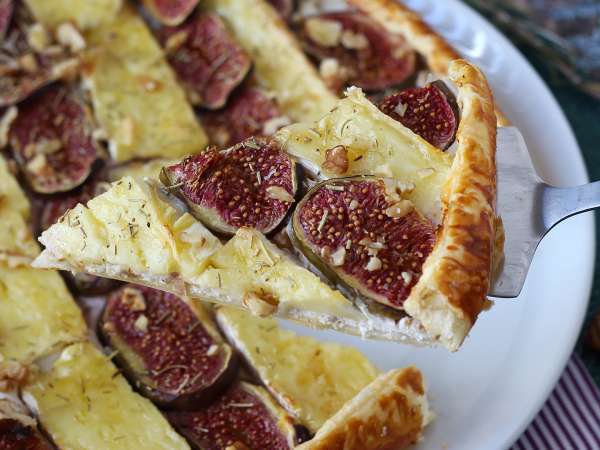 Kokeile tätä ohutta brie- ja pähkinätorttua ennen viikunakauden päättymistä