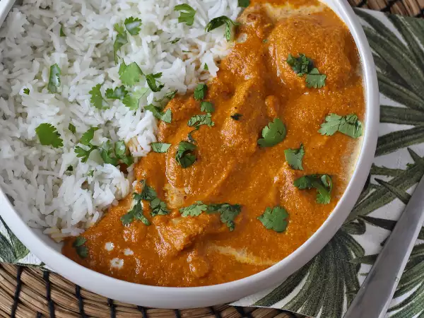 Mietitkö vielä, valitsisitko basmati- vai jasmiiniriisin? Valitse oikea riisi aromin, rakenteen ja ruokalajin perusteella