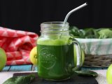 Resepti Detox vihreä mehu ilman uuttimen, maksimaalinen vitamiineja!