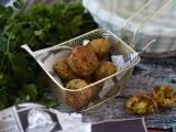 Resepti Falafelit air fryerissa: rapeita tuloksia ilman paistamista!
