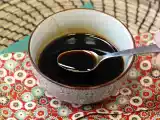 Resepti Kotitekoinen teriyaki-kastike, täydellinen lohen ja kanan kanssa!