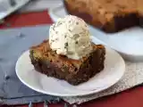 Resepti Brookies, täydellinen yhdistelmä brownieita ja keksiä.