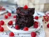 Resepti Suklaa-vadelma-brownie, puhdasta herkuttelua!