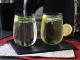 Resepti Spritz st-germain ja elderflower-likööri, kesän erittäin raikas cocktail