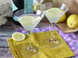 Gin fizz jaettavaksi kaikkien vieraiden kanssa aperitiivin aikana.
