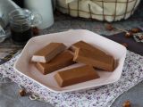 Resepti Kotitekoinen gianduja, superhelppo italialainen resepti, joka sopii täydellisesti kahvin kanssa!