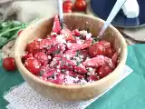 Resepti Mansikka-, tomaatti-, feta- ja basilika-salaatti