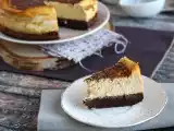 Resepti Juustokakku-brownie, yllättävä yhdistelmä, joka ilahduttaa makunystyröitäsi!