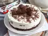 Resepti Upea kinder bueno -juustokakku ilman leivontaa