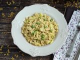 Resepti Risotto coquillettesilla, herneillä, kesäkurpitsoilla, valkosipuli-yrttijuustolla