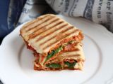 Resepti Chorizo ja emmental panini