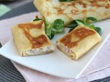 Resepti Täytetyt pannukakut béchamel-kastikkeella, juustolla ja kinkulla